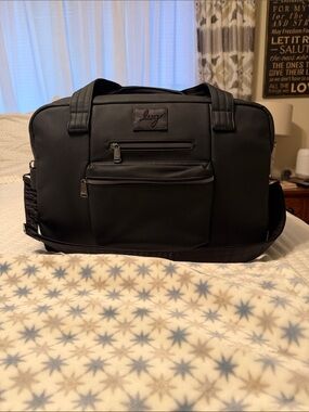lug Black Charger Matte Luxe Travel Duffel Bag